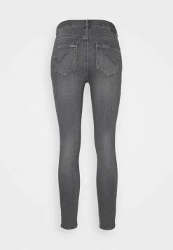 ONLY Petite store -ONLY Petite store 9e2680e4c33341bfb3b56bf854e9236e