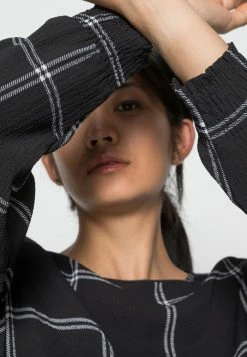 ONLY Petite ONLNOVA LUX DRESS - Day Dress - White -ONLY Petite store a2debc0ea17c46a5829315280e29f890