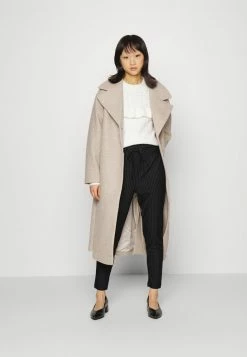 ONLY Petite ONLPOPTRASH CLASSI PINSTRIPE FRILL - Trousers - Black -ONLY Petite store a3890fdb3ca644ddac35a340412b4ab7