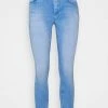 ONLY Petite ONLBLUSH - Jeans Skinny Fit - Light Blue Denim -ONLY Petite store a5c20c0985314e08b3930d25f0b0af4a