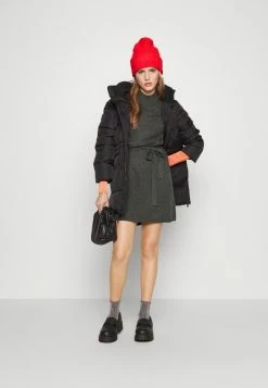 ONLY Petite ONLLEVA BELT DRESS - Jumper Dress - Dark Grey -ONLY Petite store a80f6818bfea483683c6c6a5a9ef1cb9