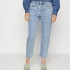 ONLY Petite ONLEMILY - Straight Leg Jeans - Light Blue Denim -ONLY Petite store a956ea5a83404bf285e28197f3d14889