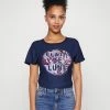 ONLY Petite ONLEMMA REG FRENCH - Print T-shirt - Dark Blue 2 ONLY Petite ONLEMMA REG FRENCH - Print T-shirt - Dark Blue -ONLY Petite store aabb979c056a425cbebd8c870c20cf70