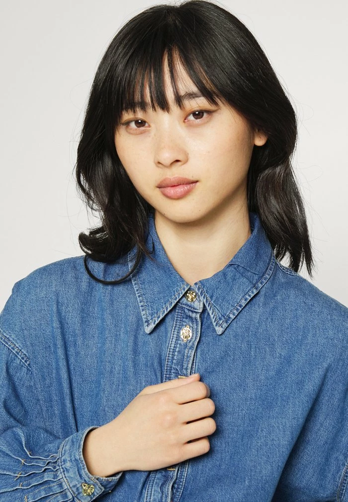 ONLY Petite ONLASPEN LIFE - Button-down Blouse - Medium Blue Denim 6 ONLY Petite ONLASPEN LIFE - Button-down Blouse - Medium Blue Denim - Image 4