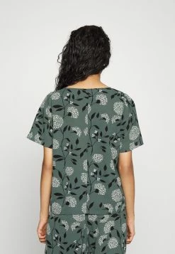 ONLY Petite ONLNOVA LARA - Blouse - Balsam Green -ONLY Petite store ab3d2ed86a534ae88e759db5759a5d0c