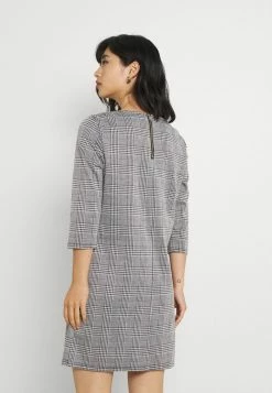 ONLY Petite ONLBRILLIANT CHECK DRESS - Jersey Dress - Black/cloud Dancer 9 ONLY Petite ONLBRILLIANT CHECK DRESS - Jersey Dress - Black/cloud Dancer -ONLY Petite store ab9c52df9c2d47a899af402e3a648579