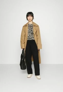 ONLY Petite ONLKENYA PUFF - Long Sleeved Top - Black -ONLY Petite store abf3631e75714be2a60f9b92a0780d60