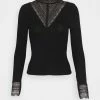 ONLY Petite ONLTILDE HIGHNECK - Long Sleeved Top - Black -ONLY Petite store ac8001c12c0f4710b6e070169c316f0b