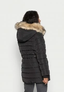 ONLY Petite ONLCAMILLA QUILTED COAT - Winter Coat - Black -ONLY Petite store ae26253792d24063ad78947a8d9277fe