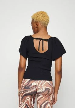 ONLY Petite ONLLEELO BACK - Basic T-shirt - Black -ONLY Petite store af634296d8ea449b96129725bccd35af