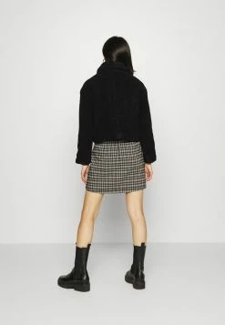 ONLY Petite ONLMARINA - Light Jacket - Black -ONLY Petite store af68426d800c4cd68b0a903cfd1bb08c