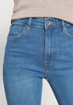 ONLY Petite ONLPAOLA TAIBOX - Jeans Skinny Fit - Medium Blue Denim -ONLY Petite store b045af89f93348b3bdd7c2f00f3e01f6