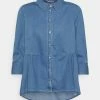 ONLY Petite ONLNEW CANBERRA - Button-down Blouse - Light Medium Blue Denim -ONLY Petite store b22cc5f55d074f0892530f876b398b45