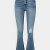 ONLY Petite ONLBLUSH LIFE PETIT - Flared Jeans - Light Blue Denim -ONLY Petite store b4e341f3b9f54ddebc8f70c90af12eeb