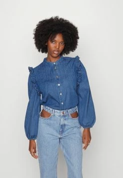 ONLY Petite ONLDIONNE FRILL - Blouse - Medium Blue Denim