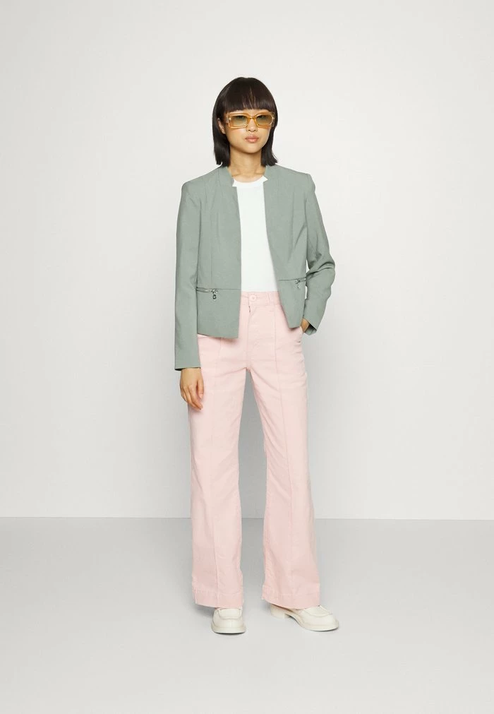 ONLY Petite ONLMADDY KOMA SHORT ZIP - Blazer - Sea Spray 4 ONLY Petite ONLMADDY KOMA SHORT ZIP - Blazer - Sea Spray - Image 2