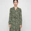 ONLY Petite ONLCORY - Tunic - Green 2 ONLY Petite ONLCORY - Tunic - Green -ONLY Petite store c629bae55e5047928260742763ef1ebb