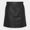 ONLY Petite ONLLISA SKIRT - Mini Skirt - Black
