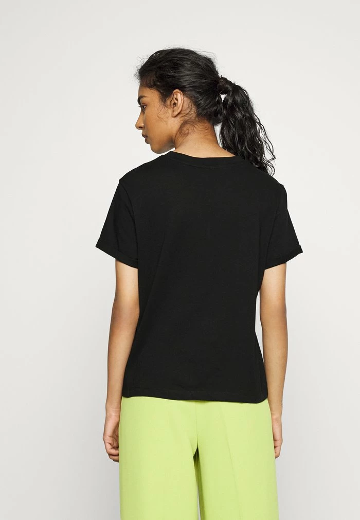 ONLY Petite ONLKITA BEE BOX - Print T-shirt - Black 3 ONLY Petite ONLKITA BEE BOX - Print T-shirt - Black