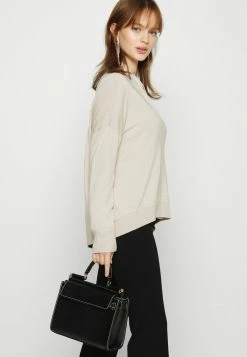 ONLY Petite ONLLILLIES VNECK - Jumper - Pumice Stone -ONLY Petite store c7971994b02e489eb4e0d22106a9f864