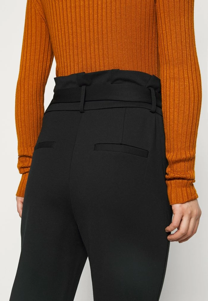 ONLY Petite ONLPOPTRASH LIFE YO EASY - Trousers - Black 9 ONLY Petite ONLPOPTRASH LIFE YO EASY - Trousers - Black - Image 7