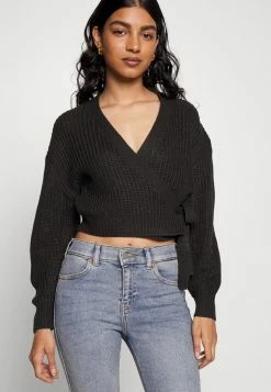 ONLY Petite ONLBREDA WRAP - Jumper - Black -ONLY Petite store c933fba1c4184c368e9e78d889191a2b