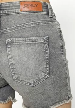 ONLY Petite ONLBLUSH LIFE MID RAW - Denim Shorts - Grey Denim -ONLY Petite store c9531829b0704b7c982bd773ba59c301