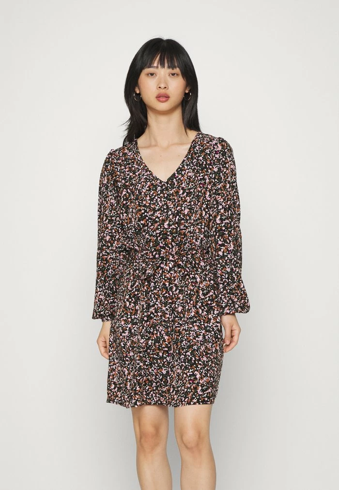 ONLY Petite ONLALMA LIFE ALLY DRESS - Day Dress - Black 3 ONLY Petite ONLALMA LIFE ALLY DRESS - Day Dress - Black