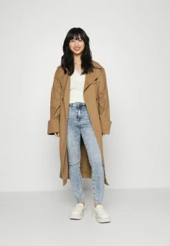 ONLY Petite store -ONLY Petite store ca934a7d2e7044be95b41f1d2d1f336b