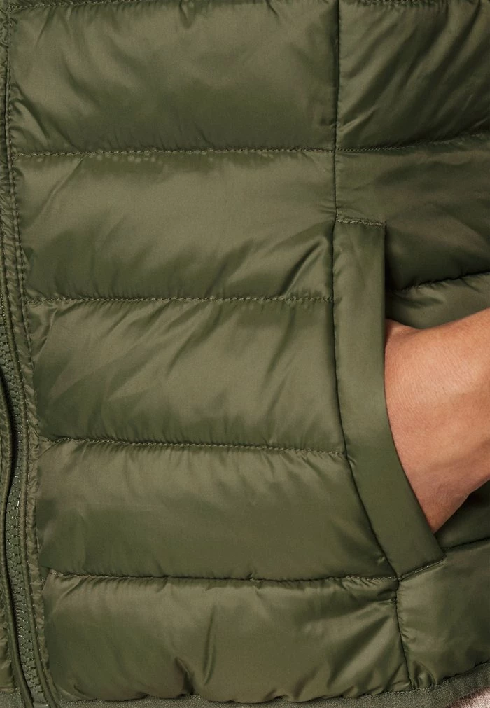 ONLY Petite ONLTAHOE HOOD JACKET - Waistcoat - Forest Night 8 ONLY Petite ONLTAHOE HOOD JACKET - Waistcoat - Forest Night - Image 6