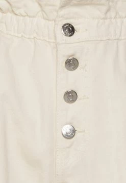 ONLY Petite ONLCUBA LIFE - Denim Shorts - Ecru -ONLY Petite store cc06a11de3724e8b9aaa2ec7df8e83f2