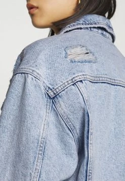 ONLY Petite ONLMALIBU LIFE JACKET - Denim Jacket - Light Blue Denim -ONLY Petite store cec9207c5b364122afa543bf19c6286c