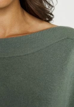 ONLY Petite ONLAMALIA BOATNECK - Jumper - Balsam Green -ONLY Petite store cf217f663f6245548f857811ec4c0744