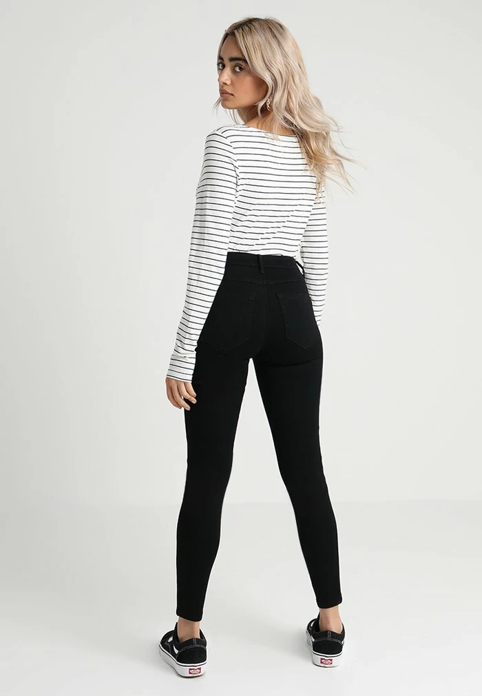 ONLY Petite ONLROYAL - Jeans Skinny Fit - Black 5 ONLY Petite ONLROYAL - Jeans Skinny Fit - Black - Image 3