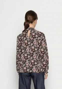 ONLY Petite ONLNOVA LUX - Blouse - Black -ONLY Petite store d343a9e4511f4e80ac6592a793d8c331