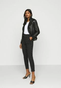 ONLY Petite ONLPOPTRASH EASY DOT PANT - Trousers - Black -ONLY Petite store d40c139a2eb4408f9485201e590b14cf