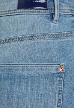 ONLY Petite ONLWAUW LIFE - Flared Jeans - Light Medium Blue Denim -ONLY Petite store d5e1dea81ab74874818c698e1e4f3515