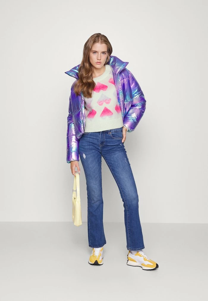 ONLY Petite ONLAIDA HEART - Jumper - Cloud Dancer/viola/pink Flambe/strawberry Moon 4 ONLY Petite ONLAIDA HEART - Jumper - Cloud Dancer/viola/pink Flambe/strawberry Moon - Image 2