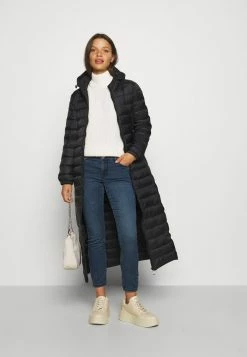 ONLY Petite store -ONLY Petite store dbd8819649f540b2a5b926467509f3e2