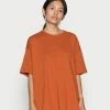 ONLY Petite ONLINC SISI OVERSIZED TEE - Basic T-shirt - Bombay Brown -ONLY Petite store dd148bb02e2b48c08f27e0eddff3a66a