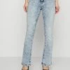 ONLY Petite ONLPAOLA LIFE - Flared Jeans - Light Blue Denim -ONLY Petite store e1d0eb170fd54c358386d255c6066fd3