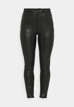 ONLY Petite ONLBLUSH MARIA - Trousers - Black -ONLY Petite store e4d03b139bc9430880b40e21944c79ef