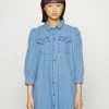 ONLY Petite ONLFELICA - Day Dress - Light Medium Blue Denim