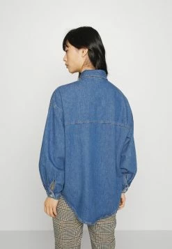 ONLY Petite ONLASPEN LIFE - Button-down Blouse - Medium Blue Denim 10 ONLY Petite ONLASPEN LIFE - Button-down Blouse - Medium Blue Denim -ONLY Petite store e63c43a03b394cde8674c81415740add