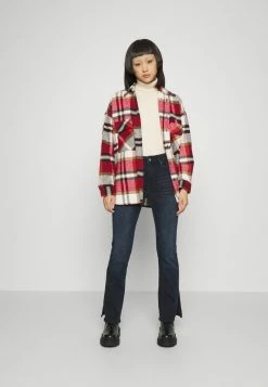 ONLY Petite ONLHUSH LIFE MID FLARED SLIT - Bootcut Jeans - Blue Denim -ONLY Petite store e78f4e50baac4330aec3d6f8f4fea357