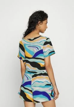 ONLY Petite ONLNOVA LUX RUCHING - Print T-shirt - Surf The Web -ONLY Petite store e90f93f121584eb4a1f4f3d18effadcc