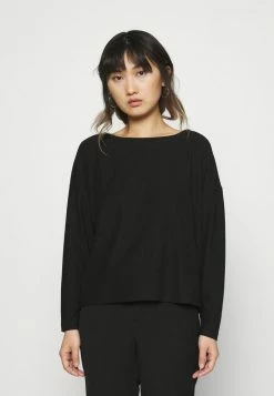 ONLY Petite ONLNELLA BOXY - Jumper - Black