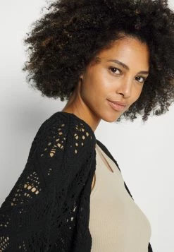 ONLY Petite ONLBEACH LIFE O NECK - Cardigan - Black -ONLY Petite store edc6990071214c03a7f3b305d8c4414c