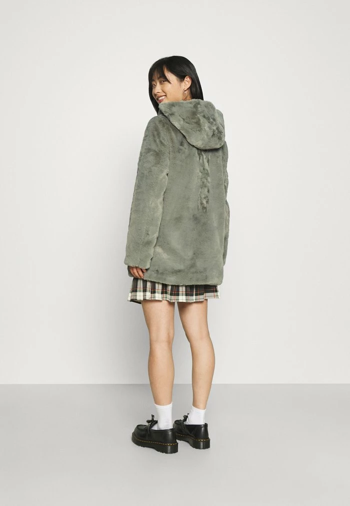 ONLY Petite ONLMALOU COAT - Winter Coat - Shadow 5 ONLY Petite ONLMALOU COAT - Winter Coat - Shadow - Image 3