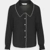 ONLY Petite ONLGABRIELLA SCALLOP - Button-down Blouse - Black